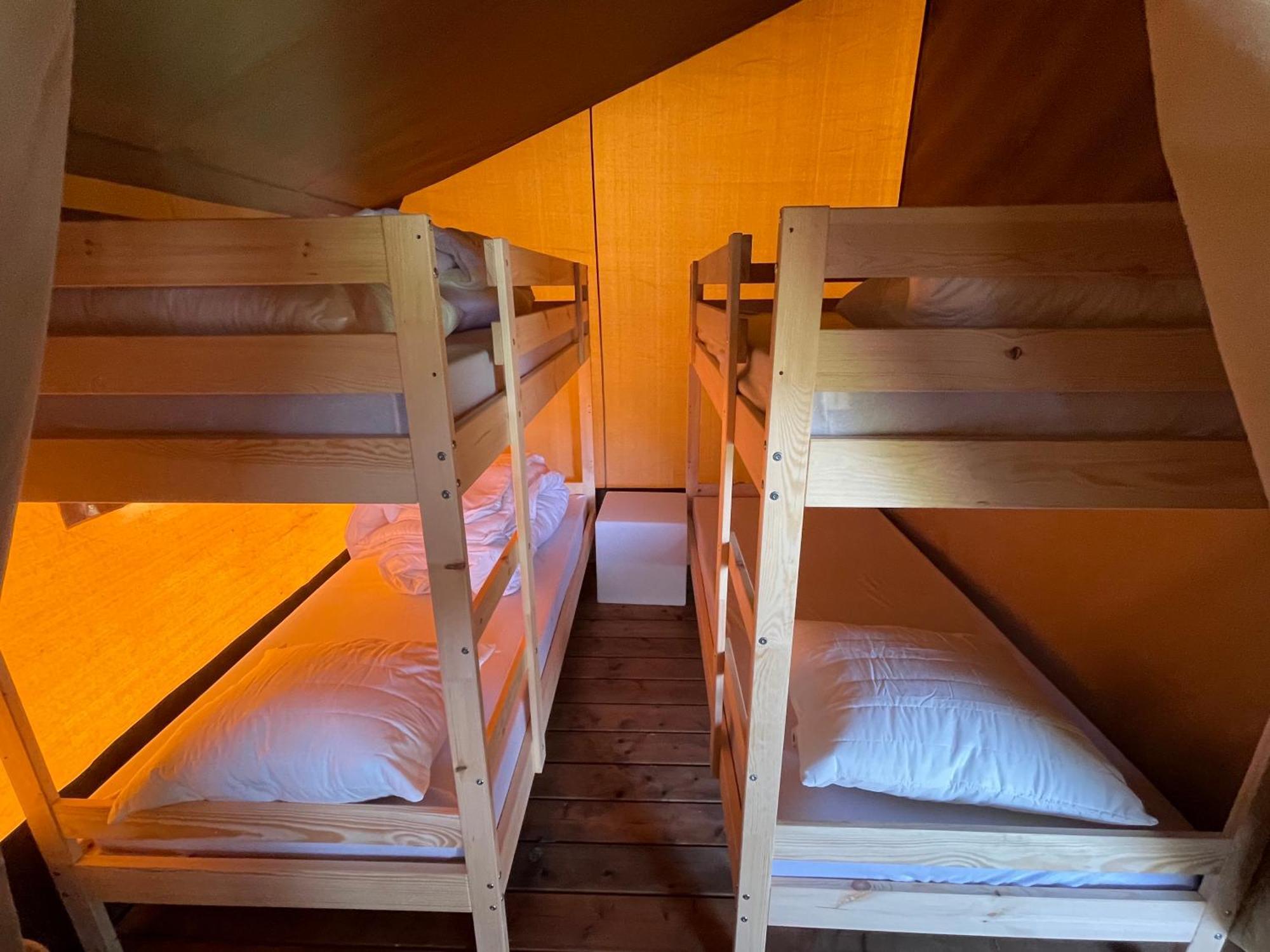 Camping De Hof Van Eeden Hotell Warmond Rum bild